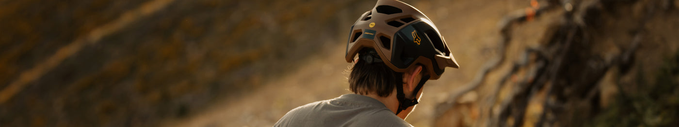 Mens MTB Trail Helmets